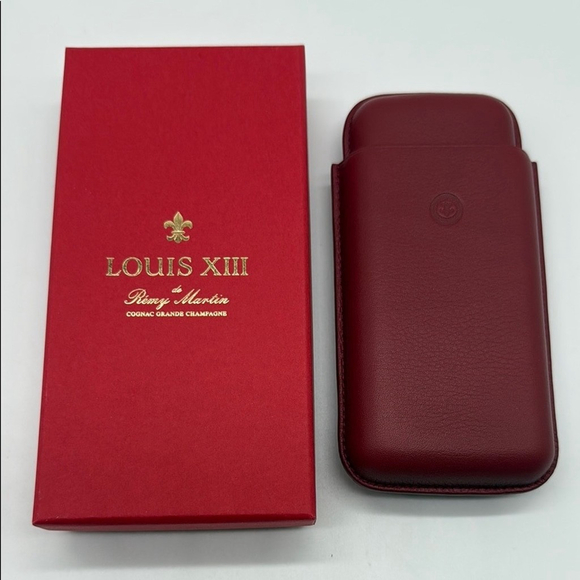 Remy Cointreau Louis XIII Red Leather Cigar Holder Case in Box Collector - Picture 1 of 6